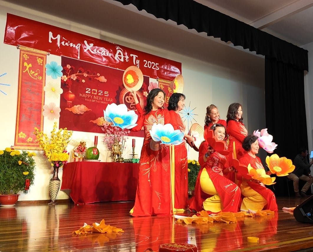 Rein In Old Worries And Start Fresh: Year Of The Horse On Horizon 7 H7