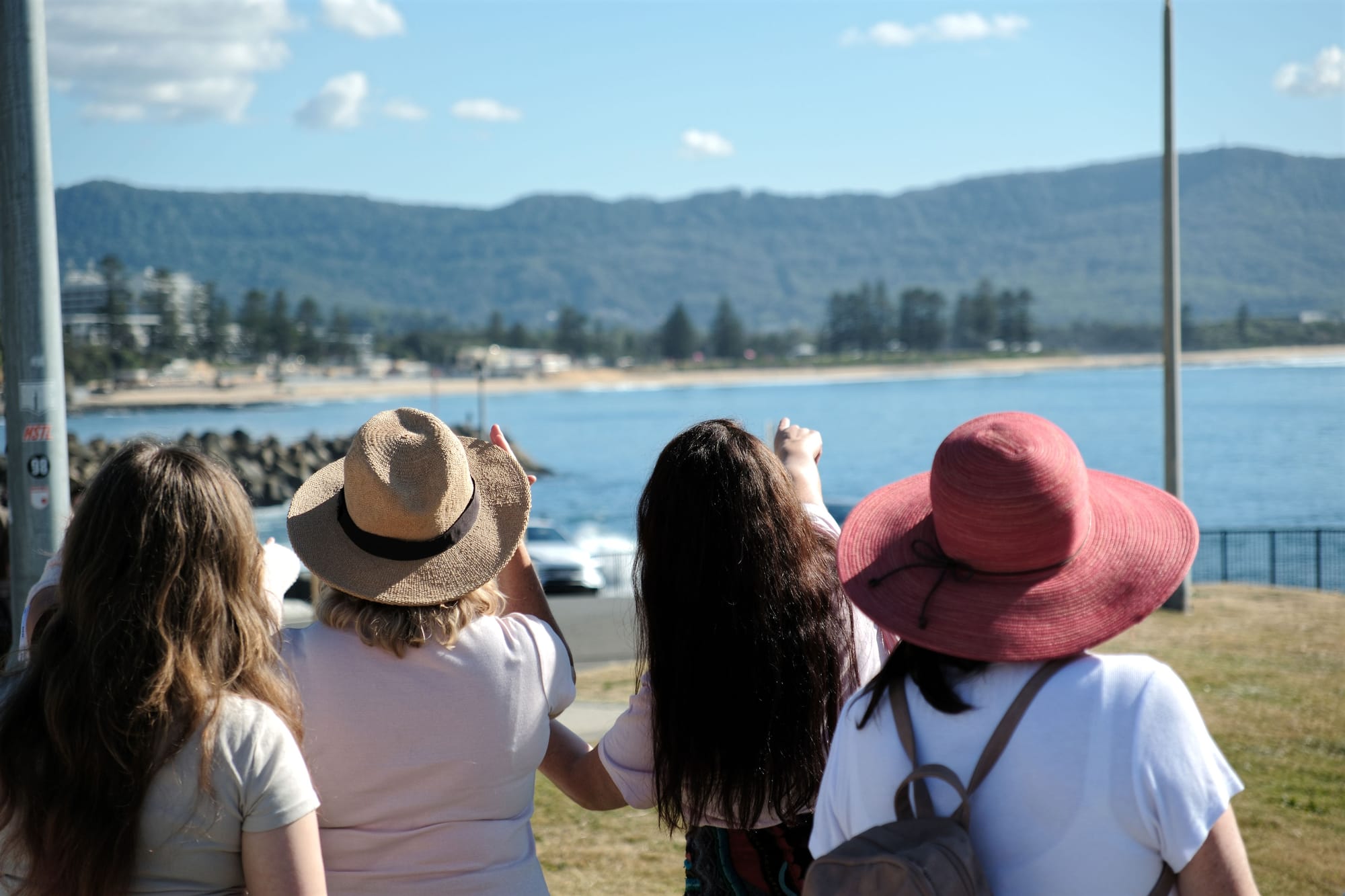 Mayor And Mp Step Out To Support Women'S History Tours 1 Wollongong 3 1
